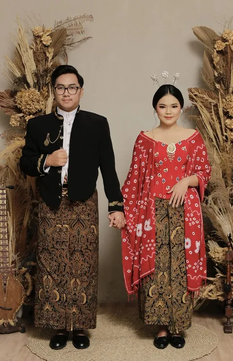 Foto sampul undangan Syam & Myusika