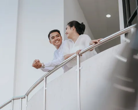 Foto sampul undangan Yosef & Reni