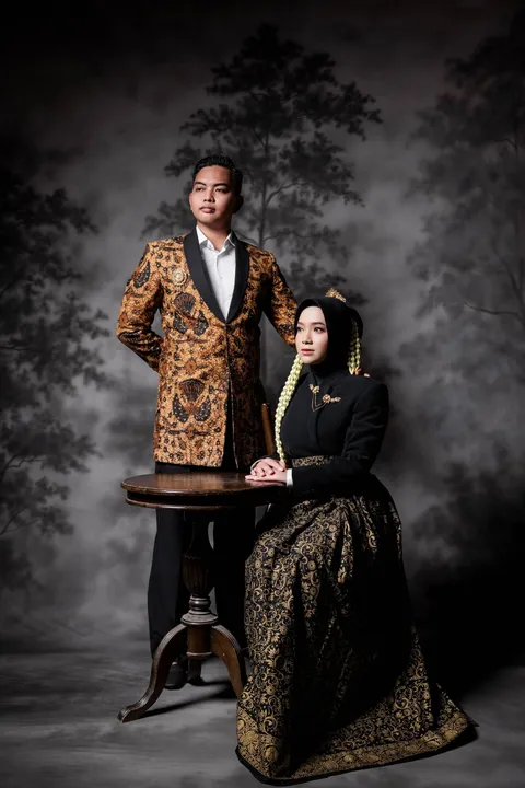 Foto sampul undangan Surya & Mifta
