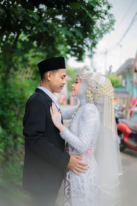 Foto sampul undangan Ayu & Buloh