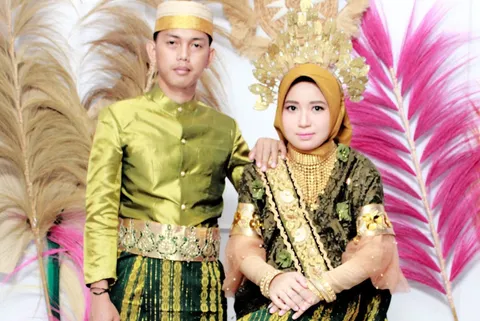 Foto sampul undangan Irfan & Sri