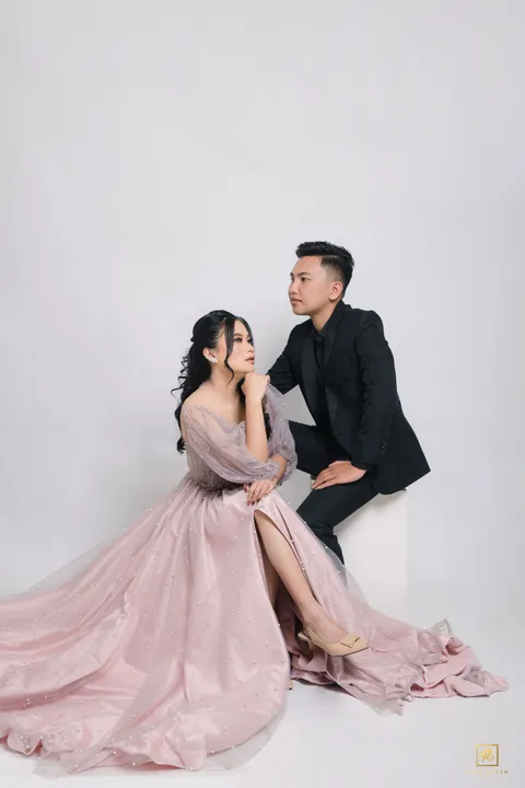Foto sampul undangan Aru & Cella