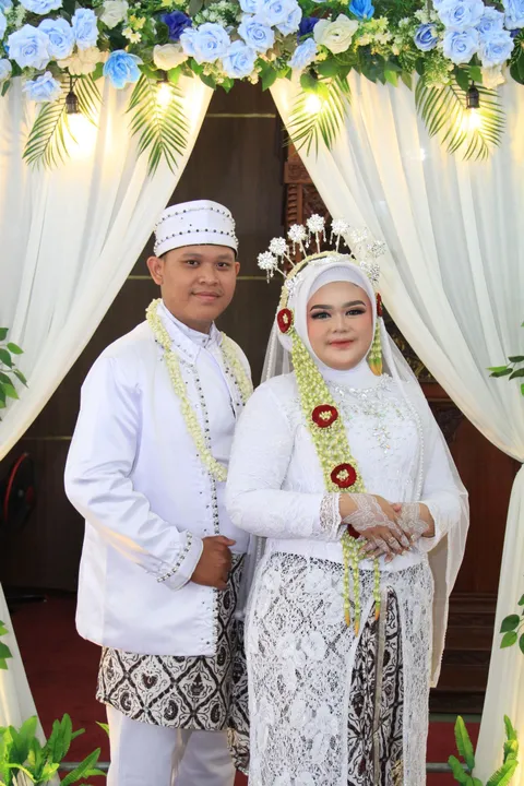 Foto sampul undangan Tegar & Wulan