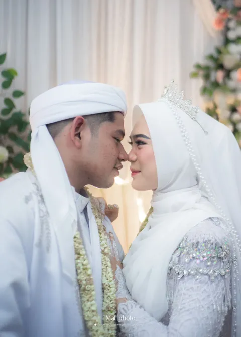 Foto sampul undangan Nisa & Rusdi