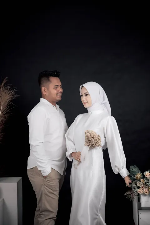 Foto sampul undangan Amel & Edo